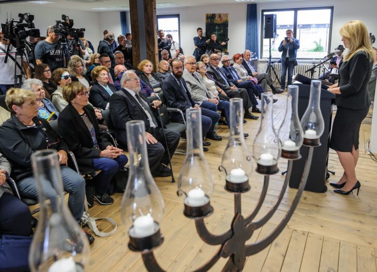 Zuzana Čaputová, Múzeum holokaustu v Seredi