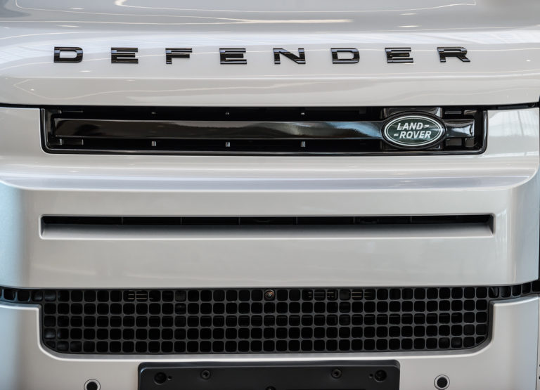 PRIEMYSEL: Slovenská premiéra Land Rover Defender