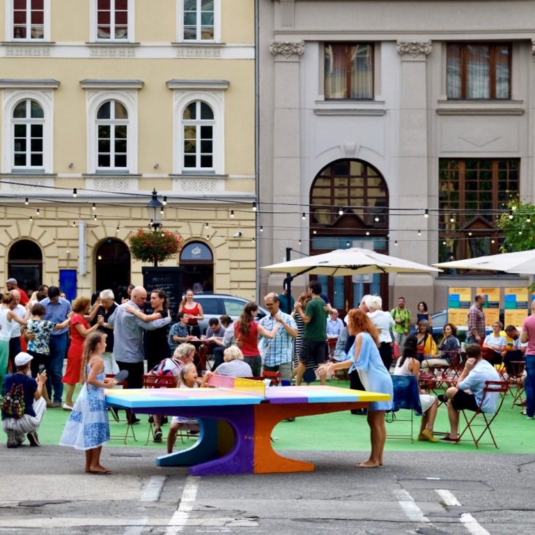 Foto komenskeho nam..jpg