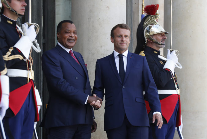 Kongo, Macron