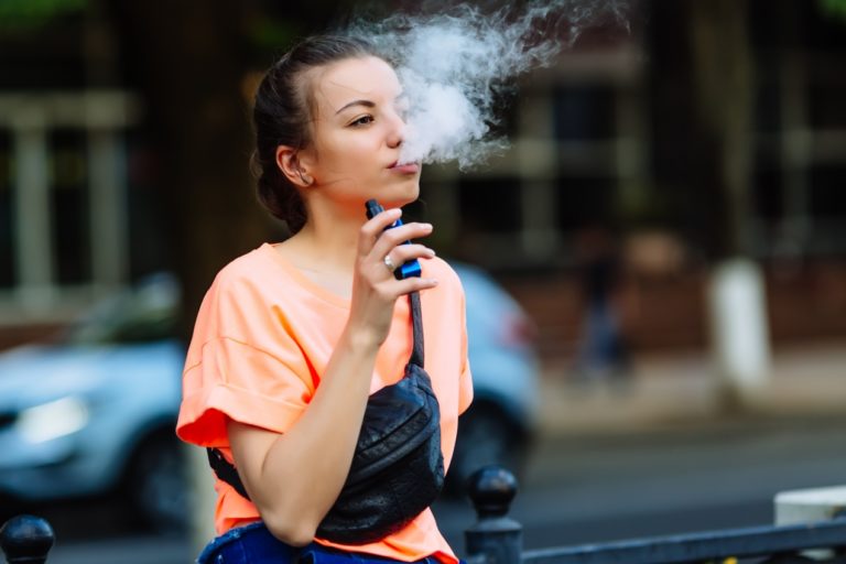 elektronické cigarety