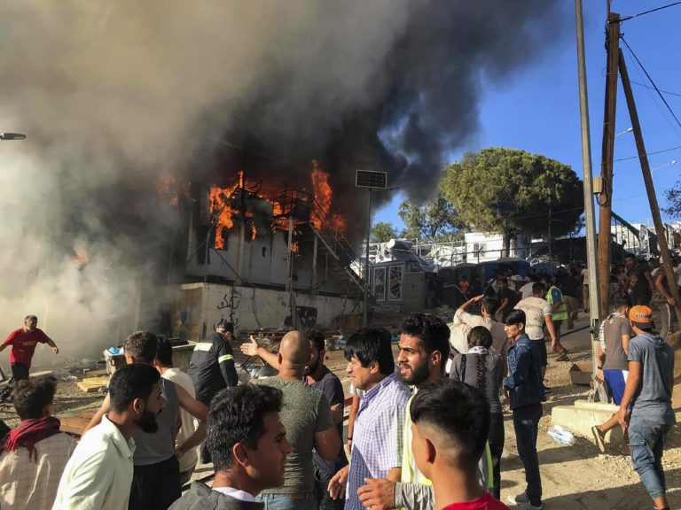 požiar, utečenecký tábor Moria, Lesbos