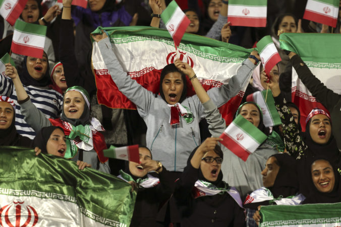 Irán, futbalové fanúšičky