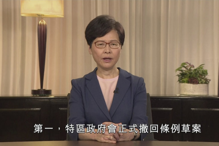 Carrie Lamová, Hongkong, protesty