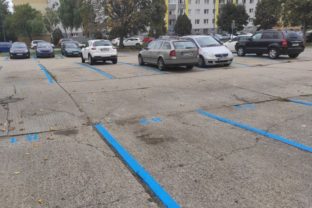 Petržalka čoskoro spustí rezidenčné parkovanie