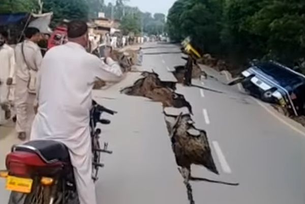 Pakistan, zemetrasenie