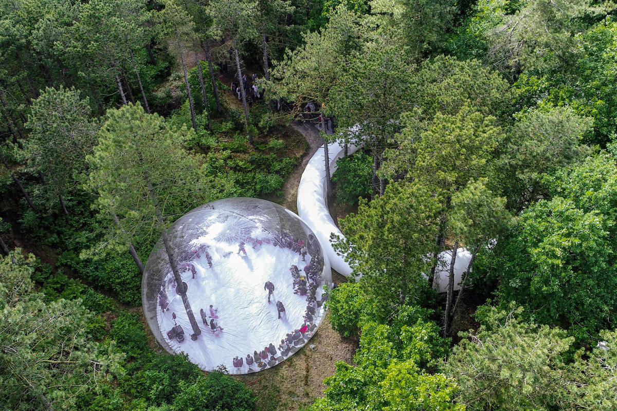 Plastique fantastique _ the big mass_.jpg