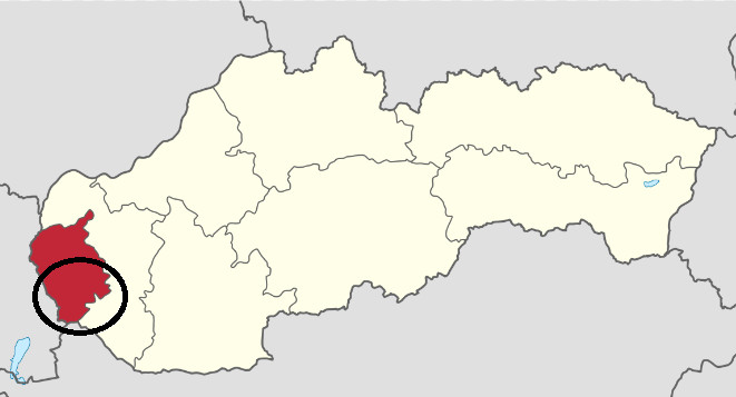 Bratislavský kraj rozdelený na polovicu