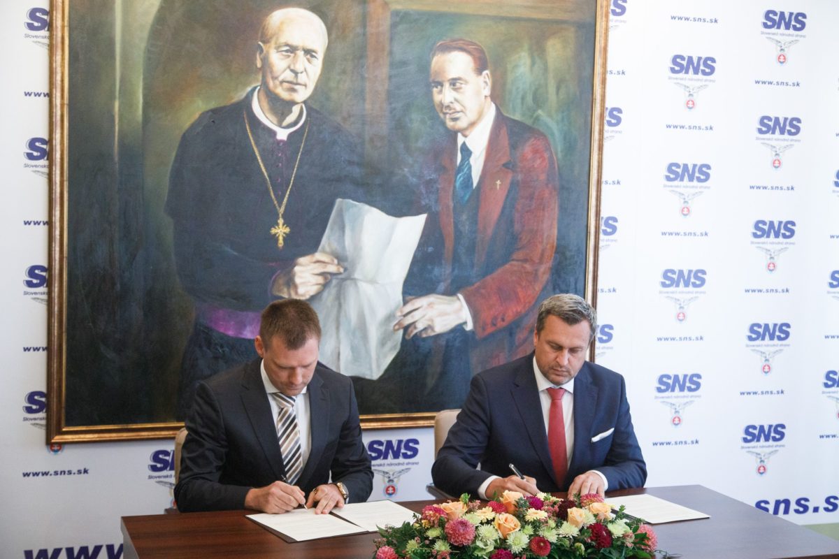 SNS: Podpis Memoranda za život a vlasť, Tomáš Taraba, Andrej Danko