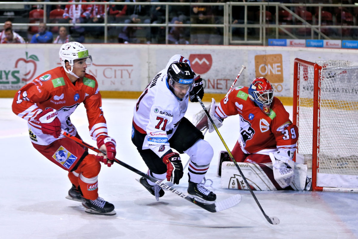 HOKEJ TL: Banská Bystrica - Miškovec