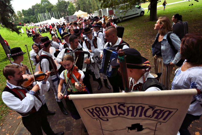 BANSKÁ BYSTRICA: Slovenský deň kroja