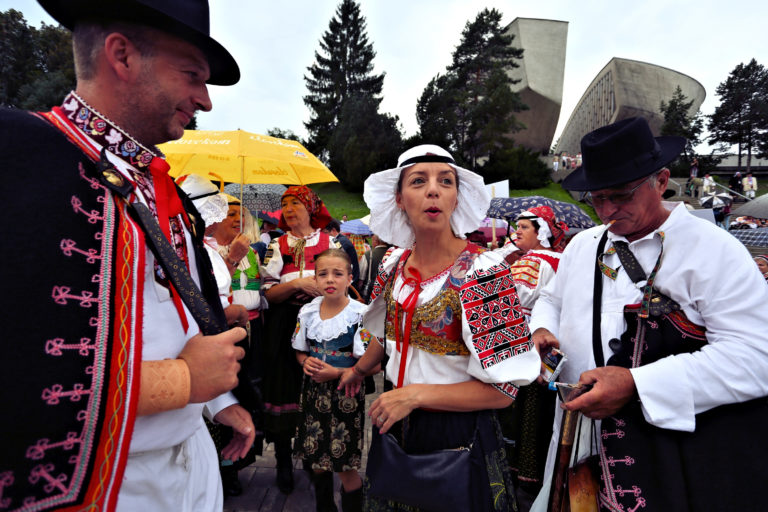 BANSKÁ BYSTRICA: Slovenský deň kroja