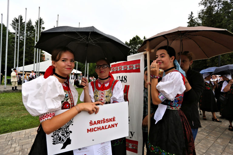 BANSKÁ BYSTRICA: Slovenský deň kroja