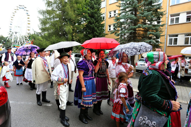 BANSKÁ BYSTRICA: Slovenský deň kroja