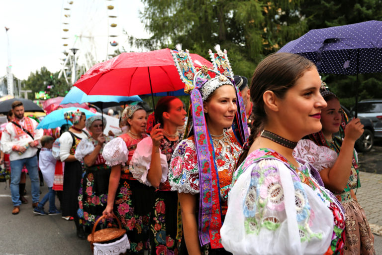 BANSKÁ BYSTRICA: Slovenský deň kroja