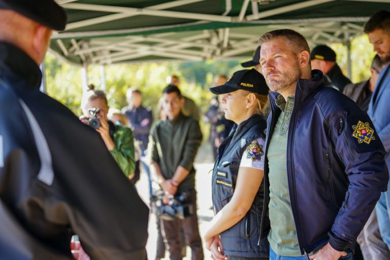 Peter Pellegrini, Denisa Saková