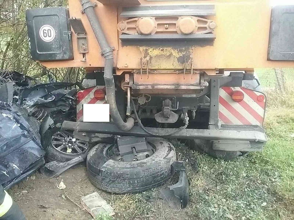 Nehoda, Giraltovce, Škoda Octavia, nákladné auto