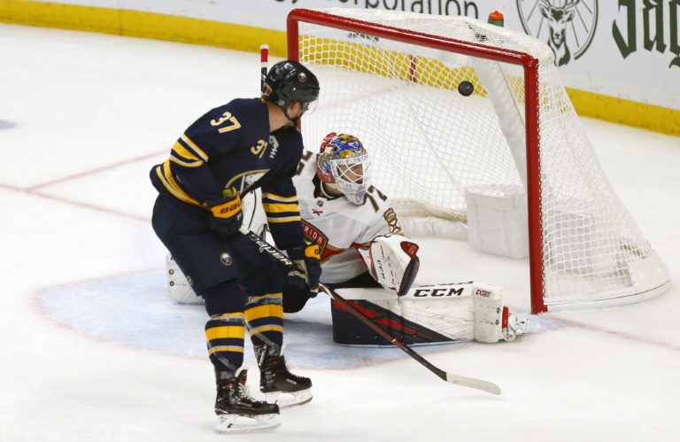 Casey Mittelstadt, Sergej Bobrovskij, NHL, Buffalo Sabres, Florida Panthers