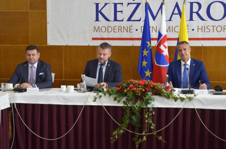 László Sólymos, Peter Pellegrini, Richard Raši
