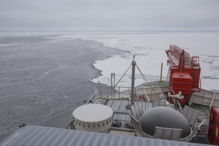 RV Polarstern, ľadovec