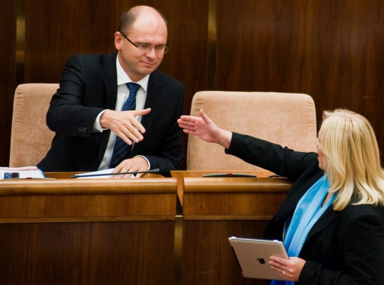 Richard Sulík, Iveta Radičová, euroval