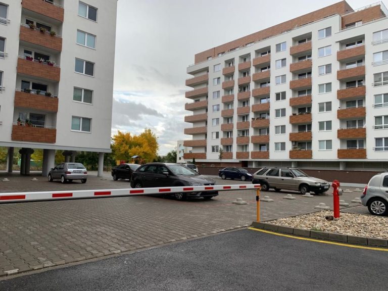 Parkovanie na Nobelovej ulici