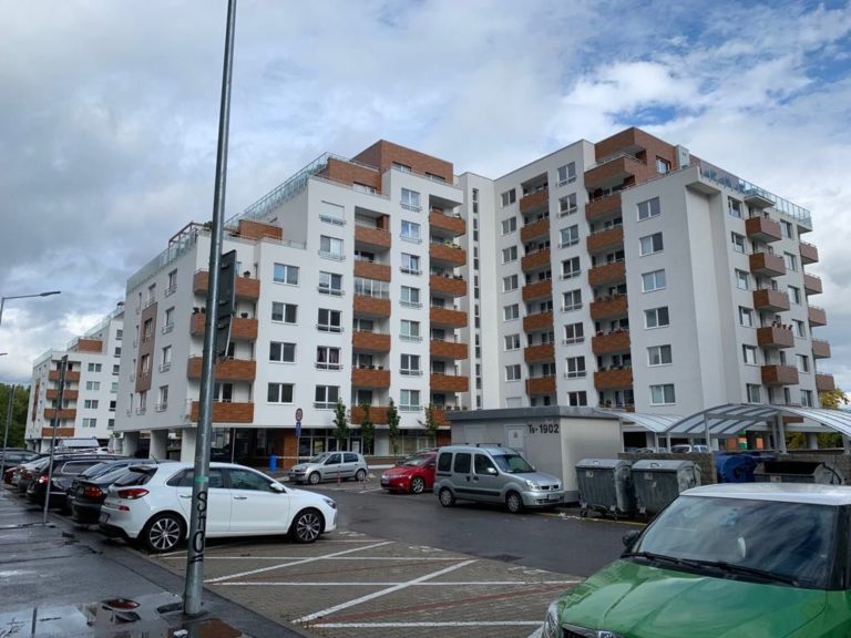 Parkovanie na Nobelovej ulici