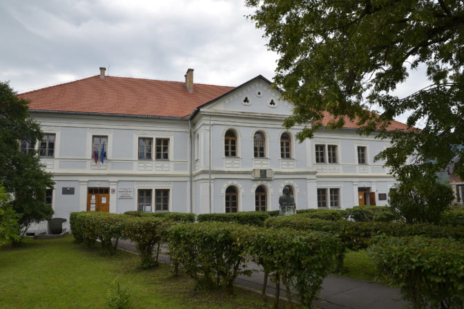Prvé slovenské literárne gymnázium, Revúca