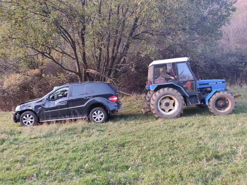 Nehoda, Mercedes, Vršatské Podhradie