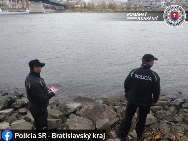 Pátranie po študentovi Michalovi Stachovi