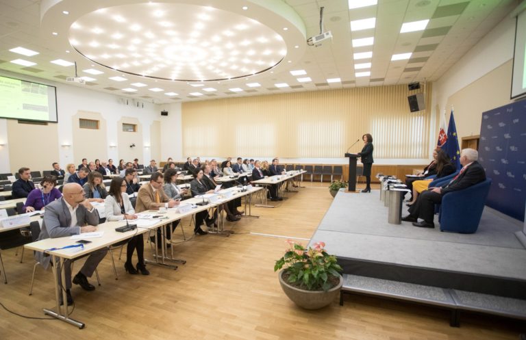 Img_1962 copy_upr.jpg