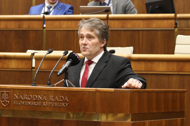Ľubomír Petrák