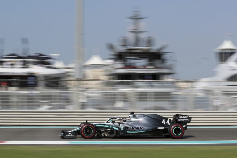 Lewis Hamilton, Formula 1, Veľká cena Abú Zabí