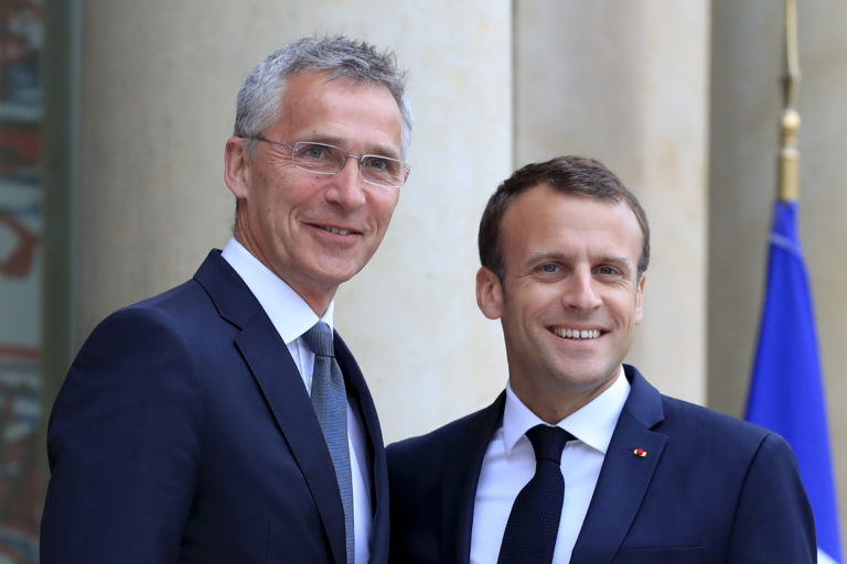 Jens Stoltenberg, Emmanuel Macron