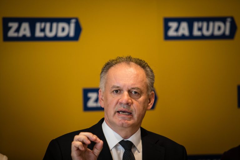 Andrej Kiska, Za ľudí