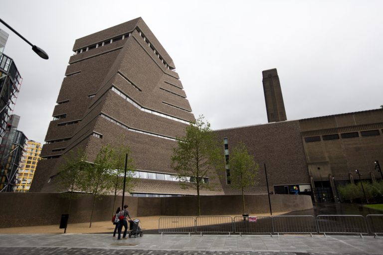Múzeum Tate Modern, Switch House