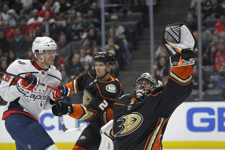 Ryan Miller, Brendan Leipsic, Brendan Guhle