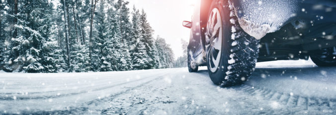 Sneh, cesta, auto