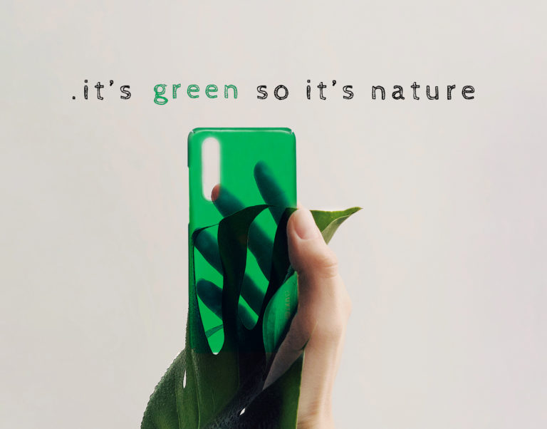 Hlavna fotkaits green so its nature.jpg