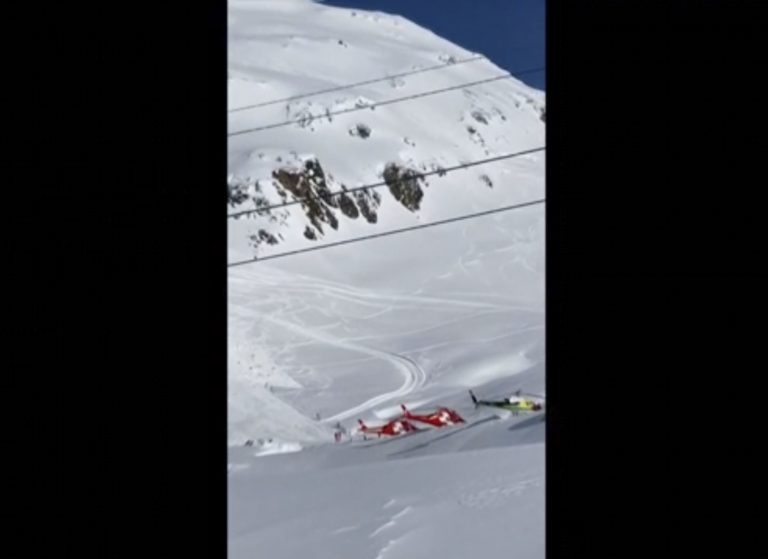 Lavína, švajčiarske Alpy, Andermatt