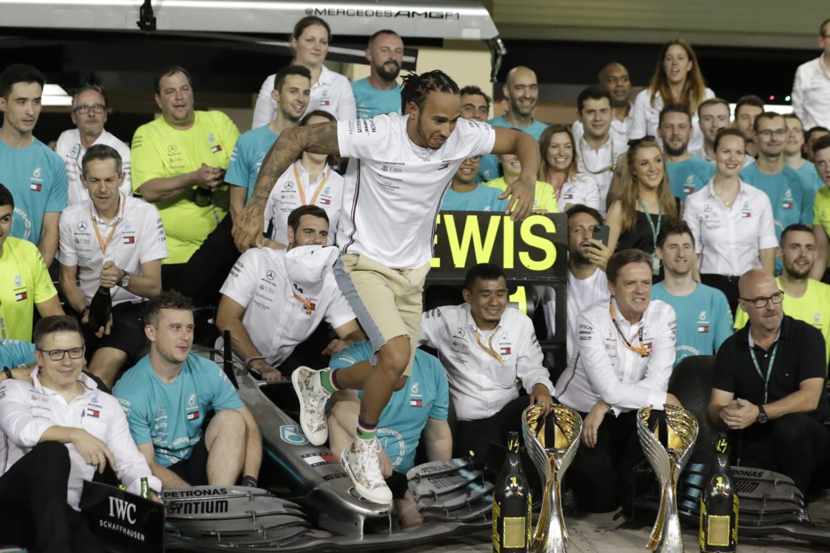 Lewis Hamilton, Veľká cena Abú Zabí, Mercedes