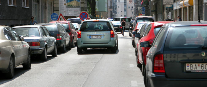 V bratislavskej mestskej časti Staré Mesto sa mení parkovací systém