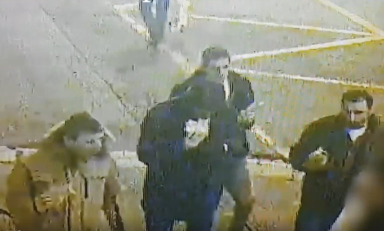 Polícia, útok na Námestí SNP