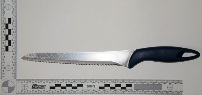 POLÍCIA: Muž ohrozoval nožom otčima