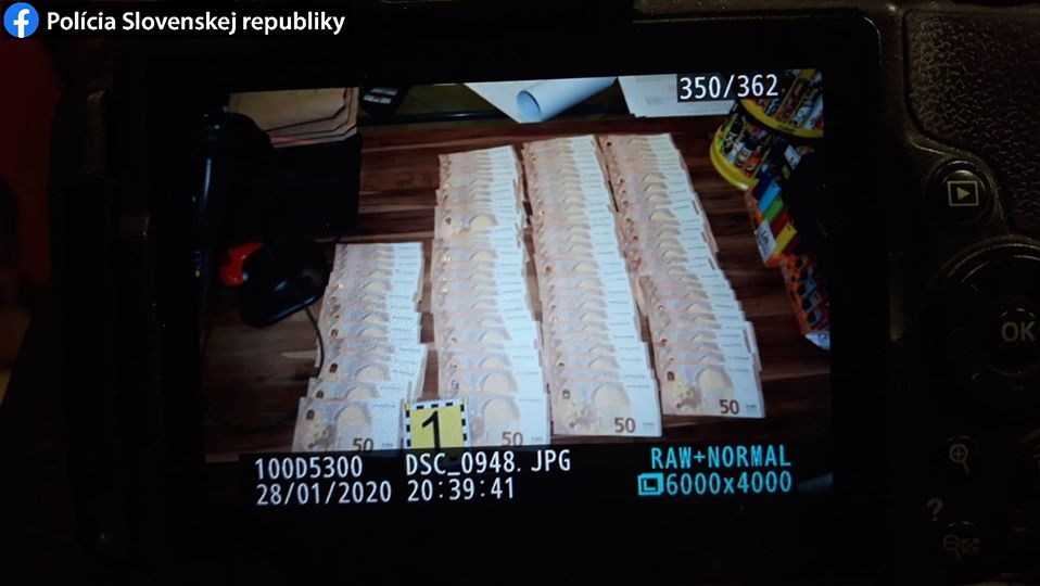 NAKA, akcia Stroj, drogy.jpg