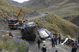 Bolivia nehoda autobusu