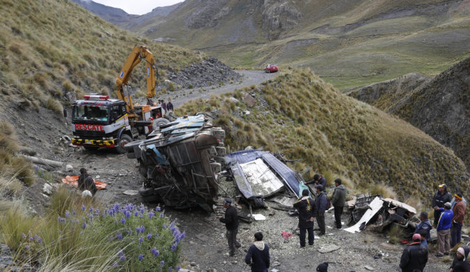 Bolivia nehoda autobusu