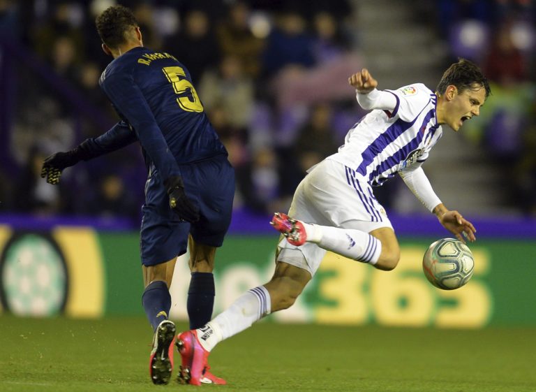 Enes Unal, Raphael Varane, Real Valladolid, Real Madrid, La Liga