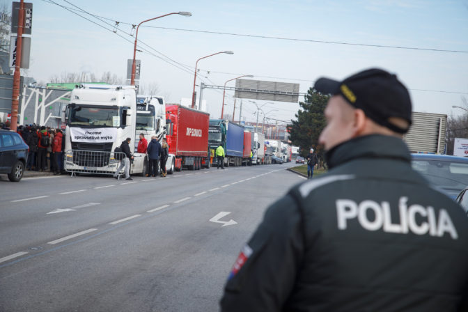 Protest autodopravcov proti daňovému zaťaženiu