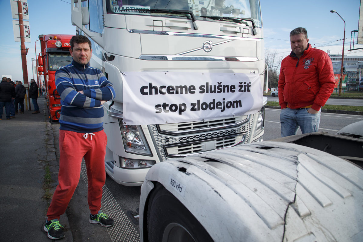 Protest autodopravcov proti daňovému zaťaženiu